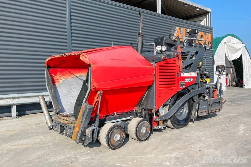 Bomag BF 300 P Strassenfertiger