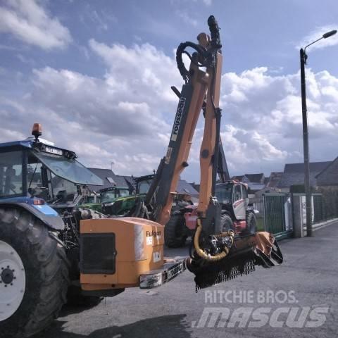 Rousseau FULGOR 850 Mulcher