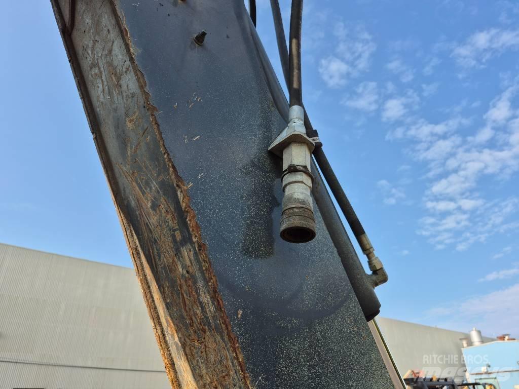 John Deere 310L Baggerlader