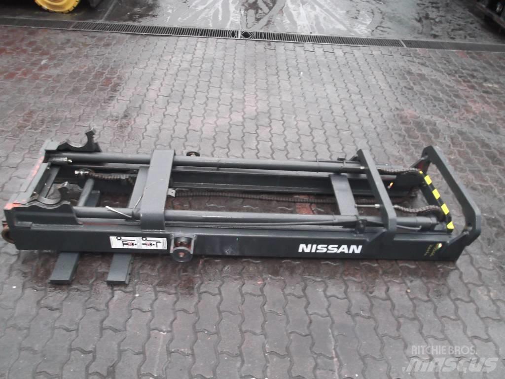 Nissan FD25 M-0441 Masten