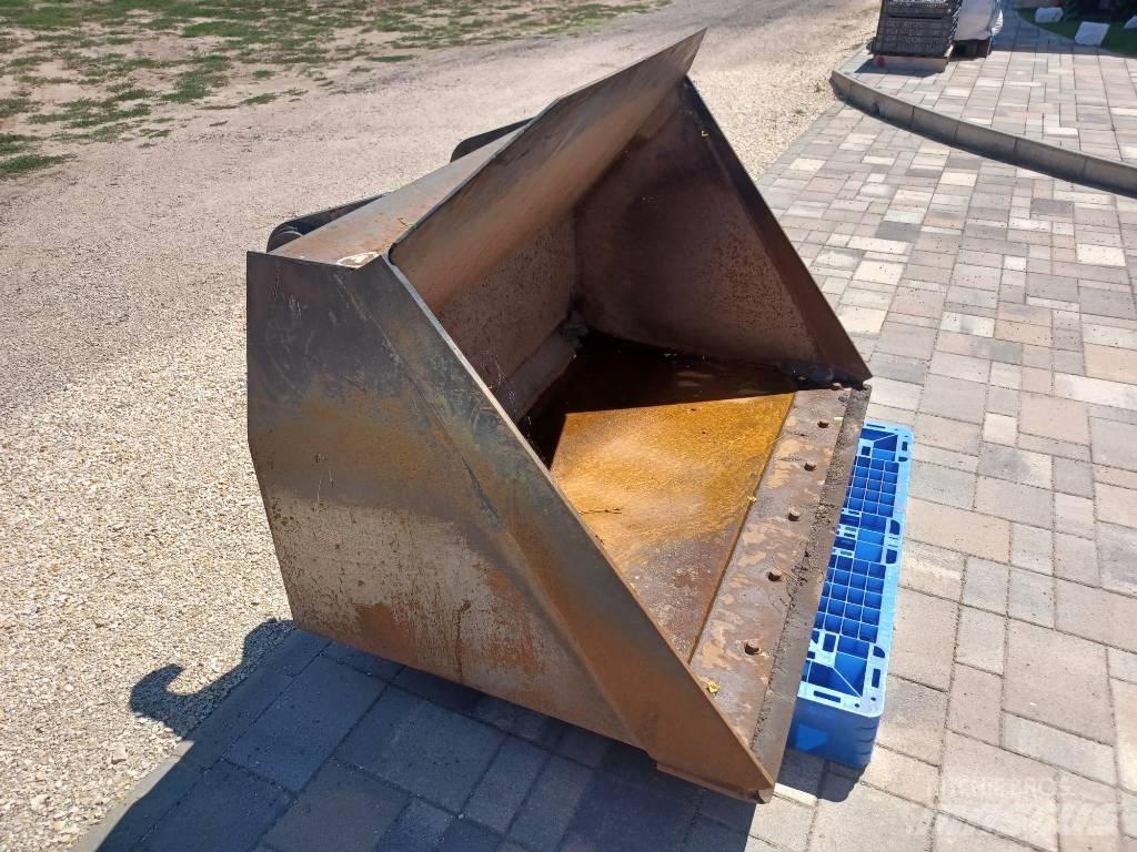  Rakodókanál Egyeb Weitere Lade- und Grabgeräte