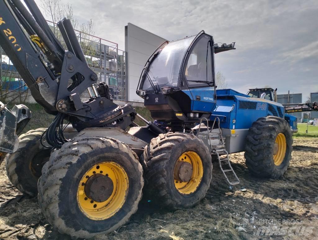 Rottne H20 Harvester