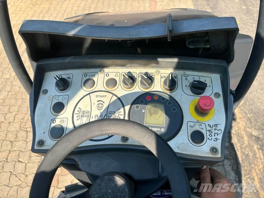 Bomag BW 120 AD-5 Tandemwalzen