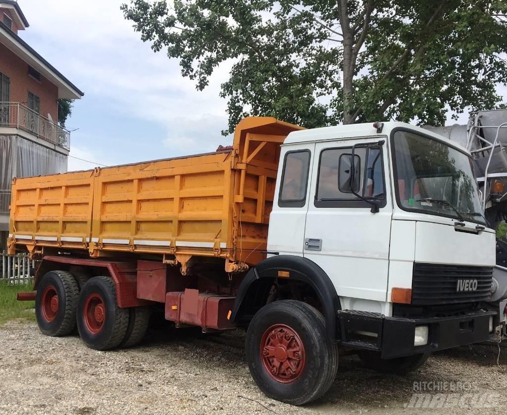 Iveco 330-26 Kipper
