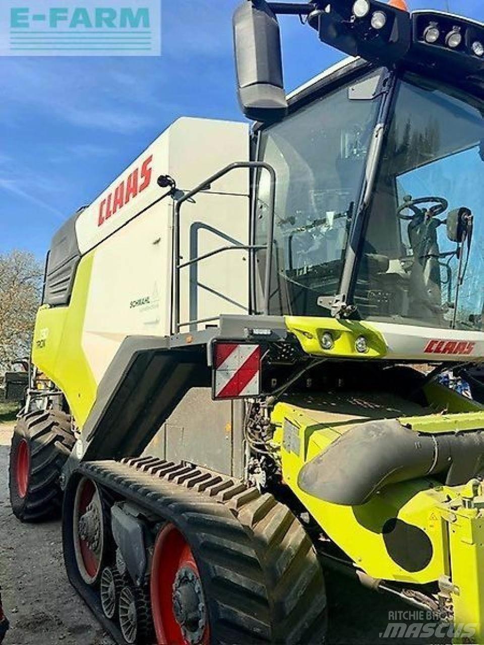 CLAAS trion 730tt Mähdrescher