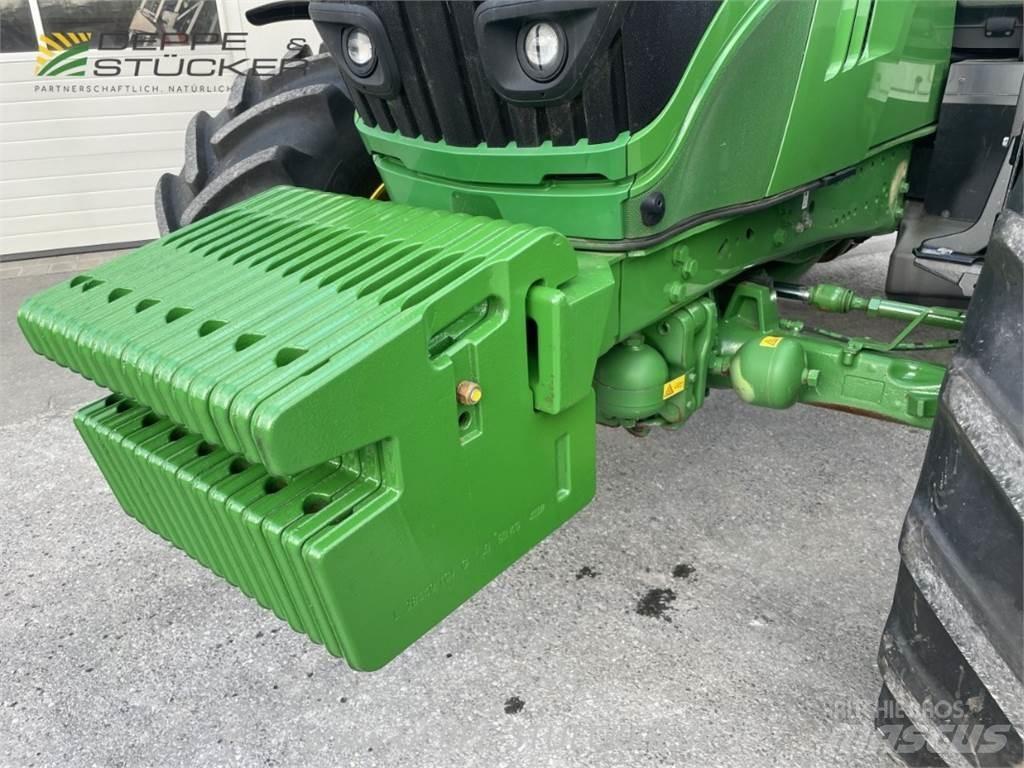John Deere 6155R Traktoren