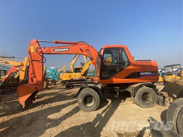 Doosan DH150 Raupenbagger
