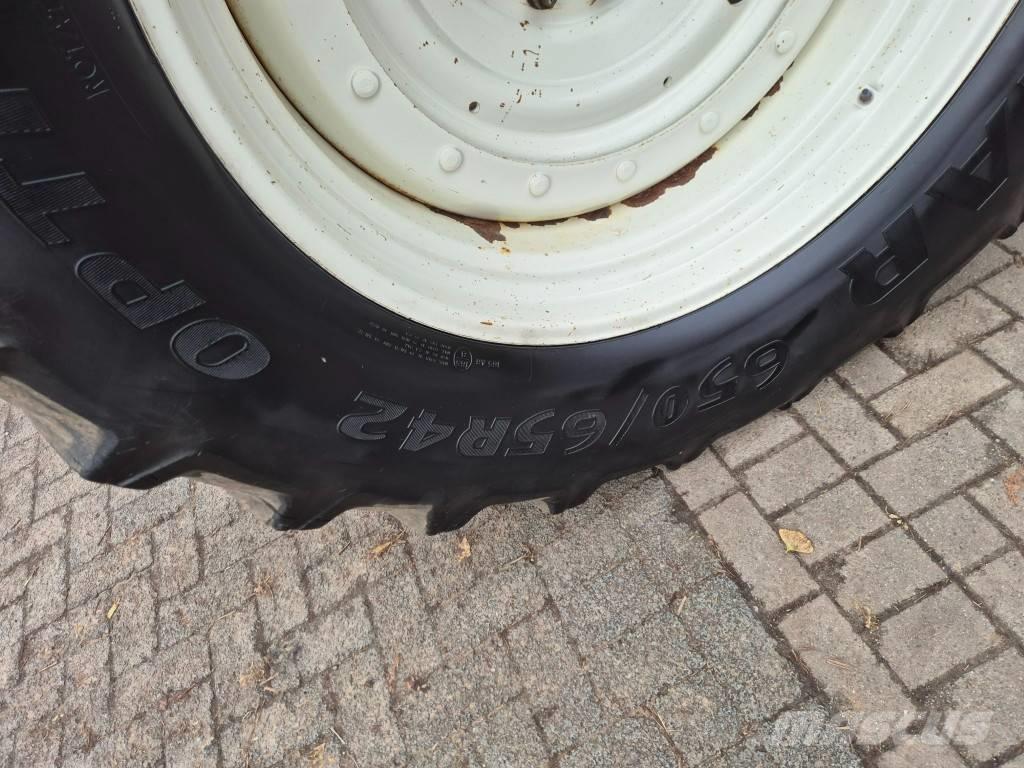 New Holland T 7040 Traktoren