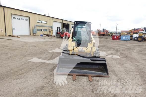 CAT 262D3 Kompaktlader