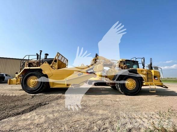 CAT 627H Schaber