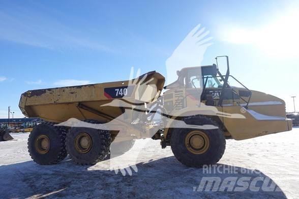 CAT 740 Dumper - Knickgelenk