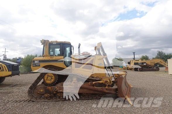 CAT D8T Bulldozer
