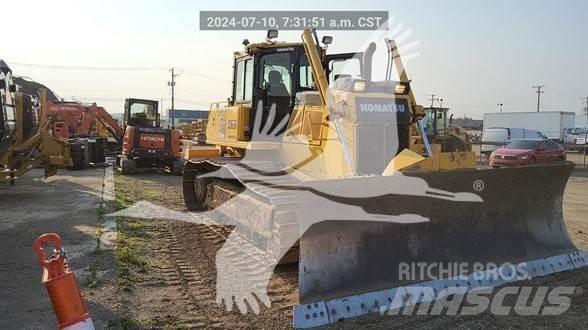 Komatsu D65PX Bulldozer