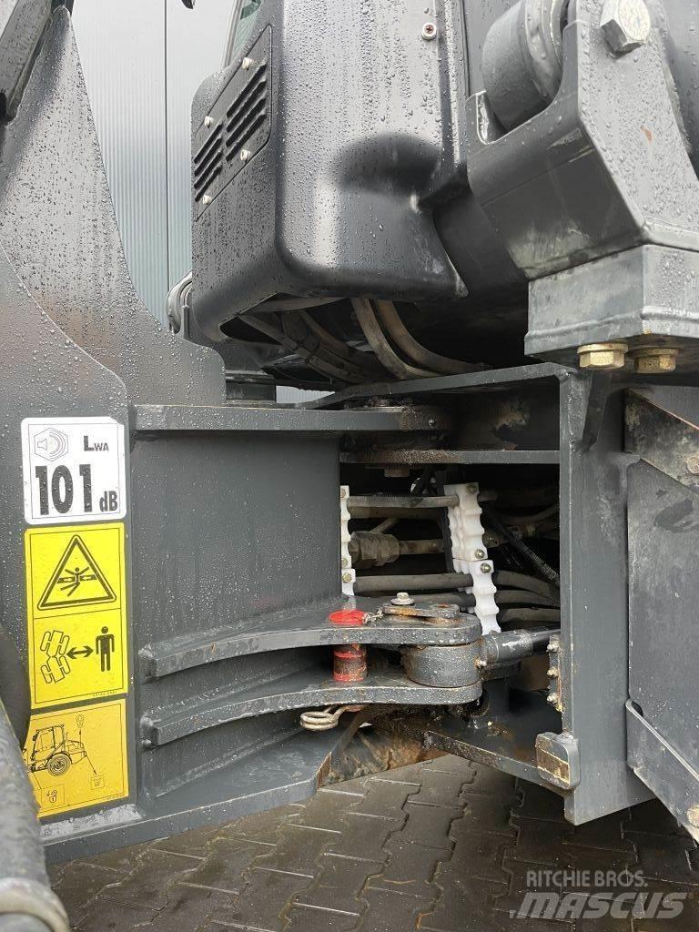 Komatsu WA80-6 Radlader