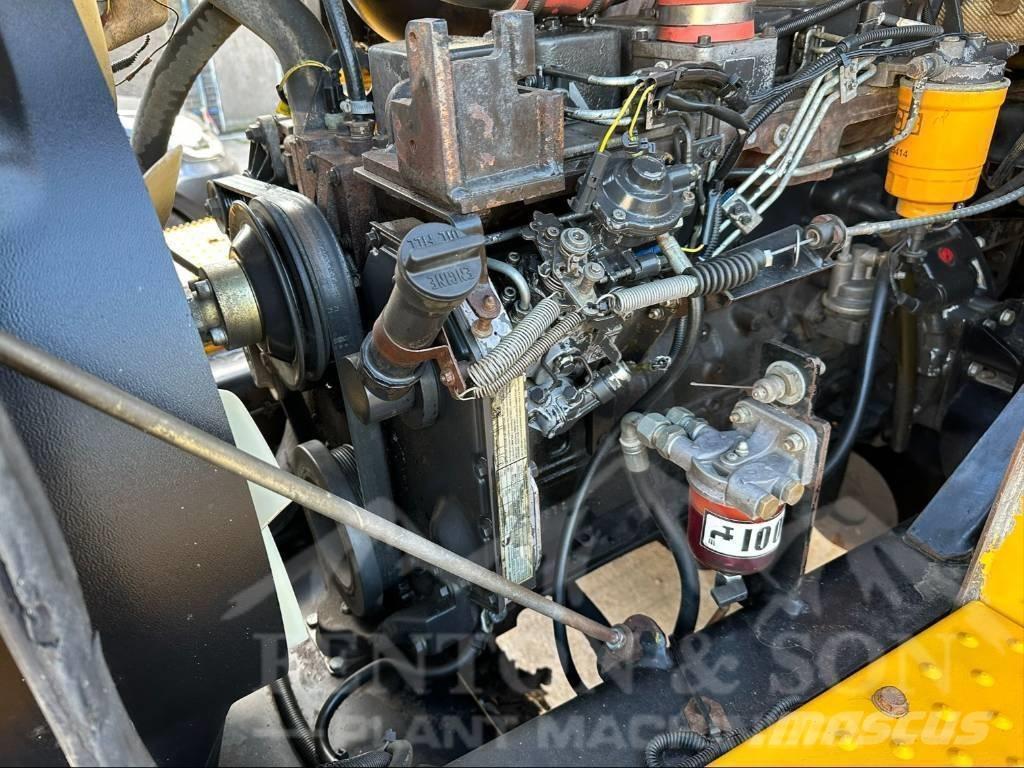 JCB 714 Dumper - Knickgelenk