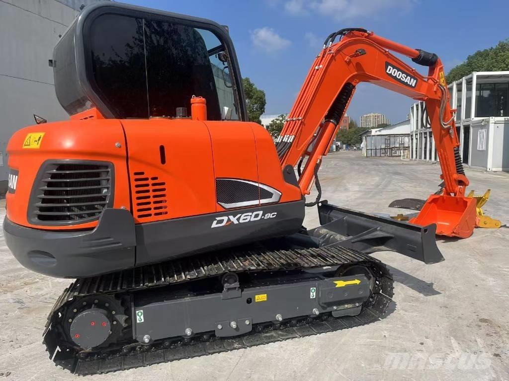 Doosan DX 60-9 C Raupenbagger
