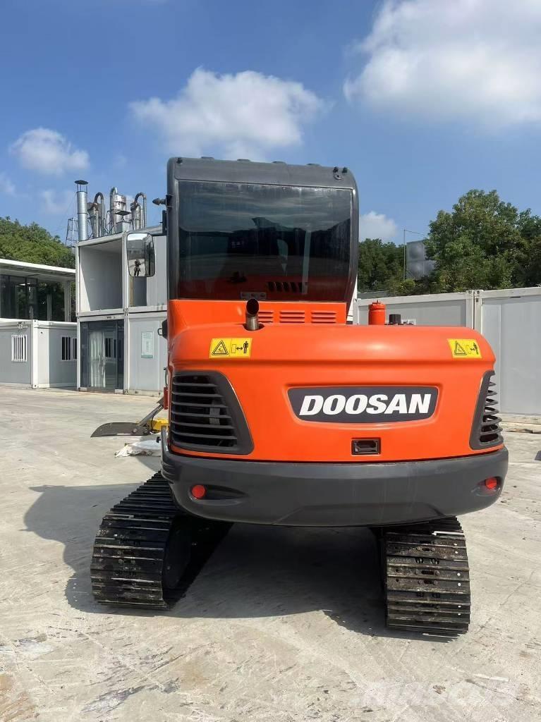 Doosan DX 60-9 C Raupenbagger