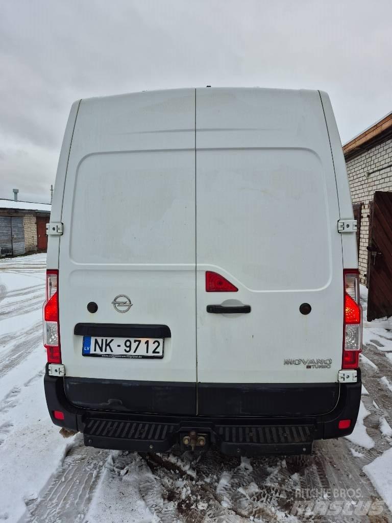 Opel Movano Lieferwagen