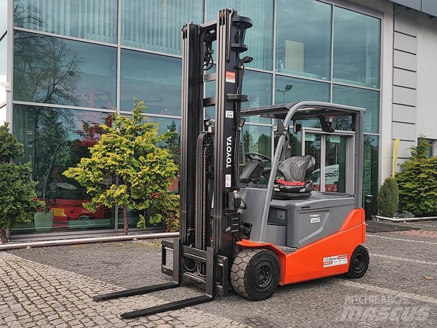 Toyota 8FBMT25 Elektrische heftrucks