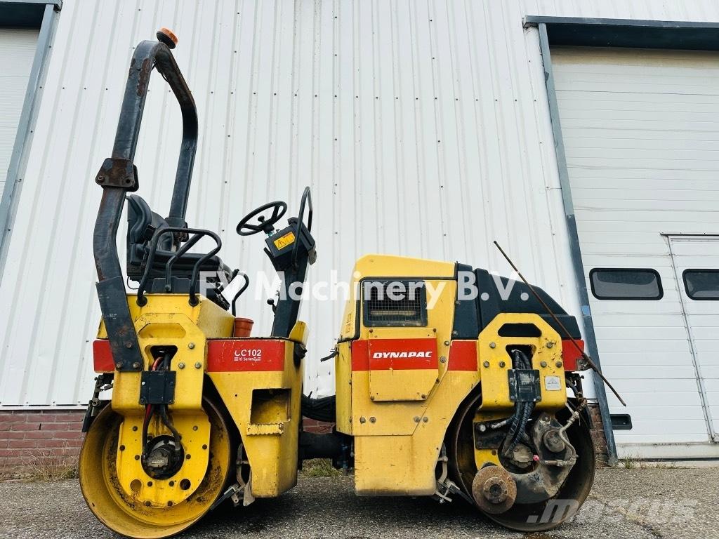 Dynapac CC 102 Tandemwalzen
