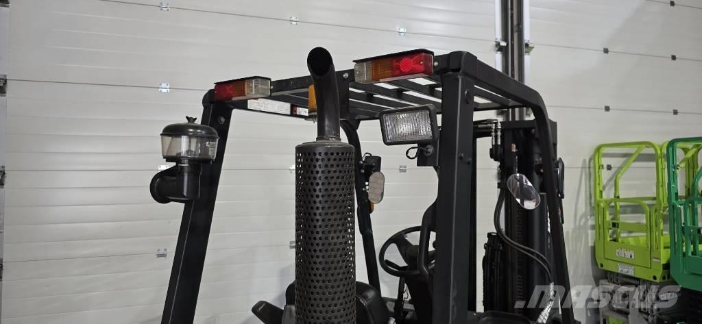 Doosan D 30 GP Diesel heftrucks