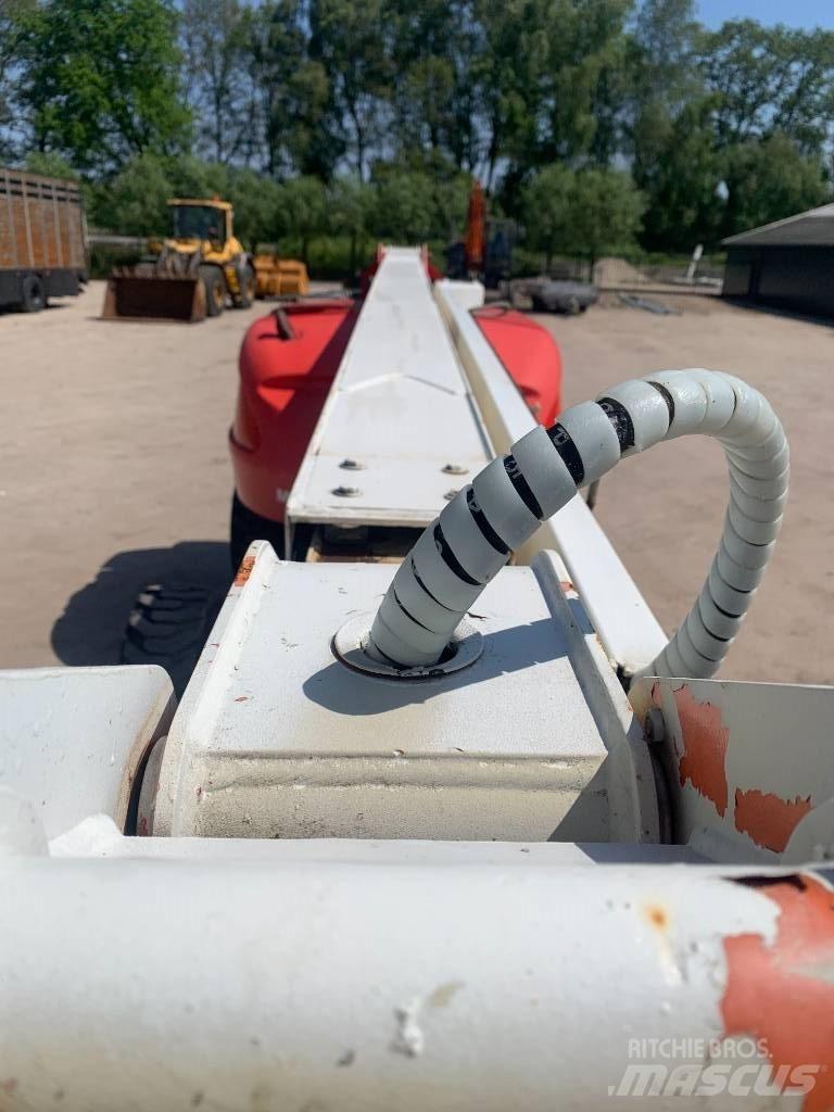 JLG 460 SJ Gelenkteleskoparbeitsbühnen