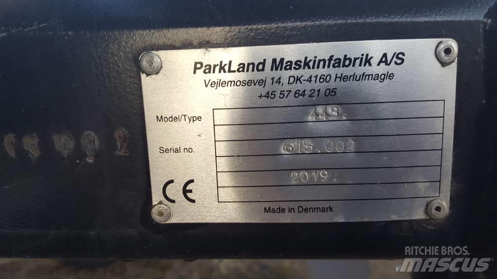 Parkland 443 Quaderpressen