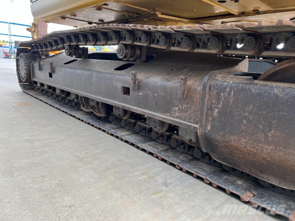 CAT 323D LN Raupenbagger