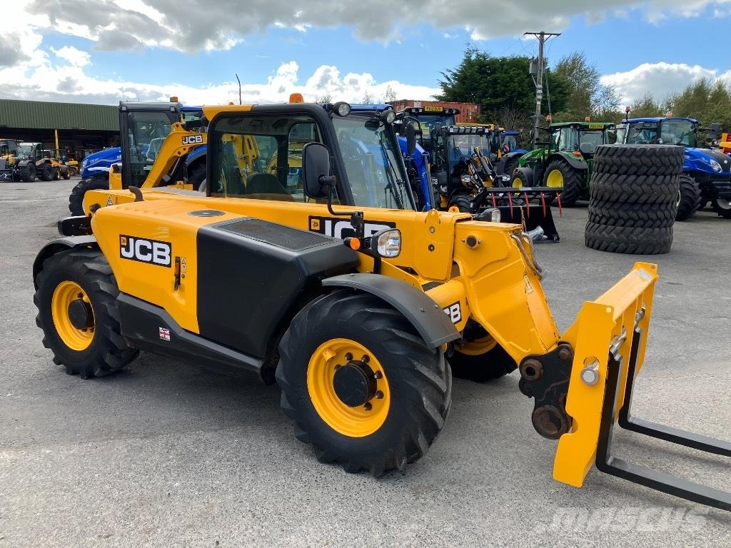 JCB 525-60 Agri Plus Teleskoplader für Landwirtschaft