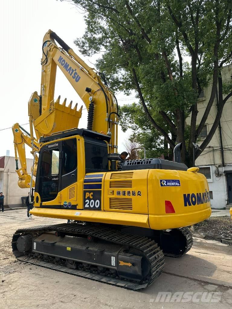Komatsu PC 200-8N1 Midibagger  7t - 12t