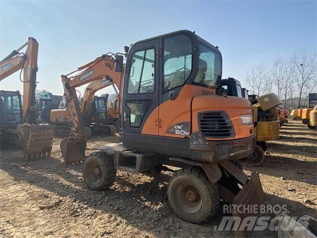 Doosan DX60W Minibagger < 7t