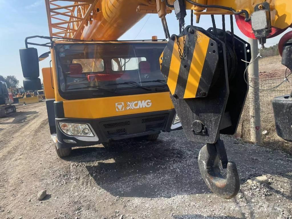 XCMG QY70K Ruwterrein kranen