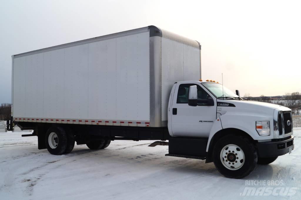 Ford F 750 Kofferaufbau