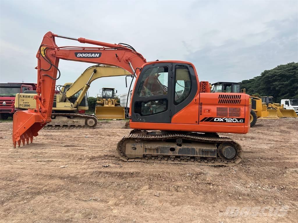 Doosan DX 120 Raupenbagger