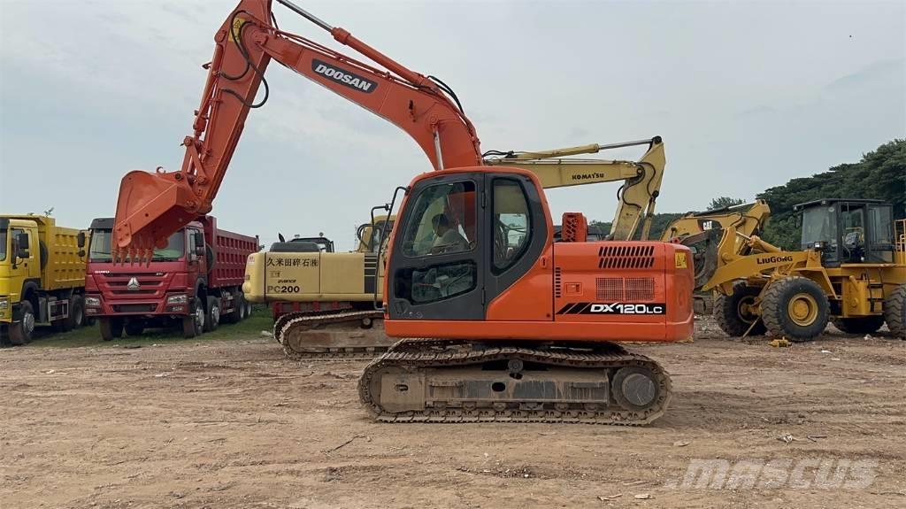 Doosan DX 120 Raupenbagger