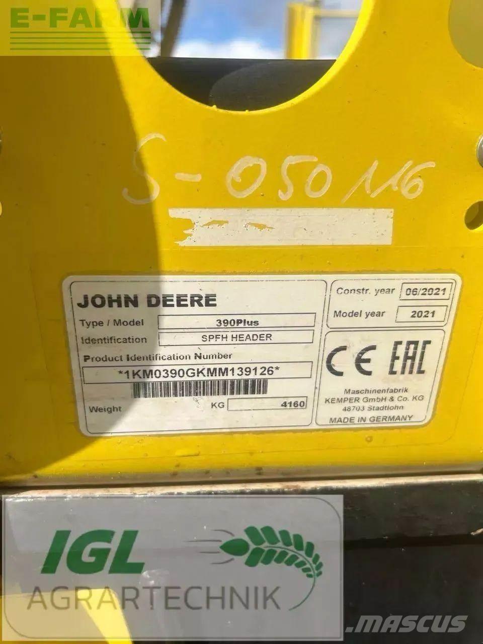 John Deere 9700 i Selbstfahrende Häcksler