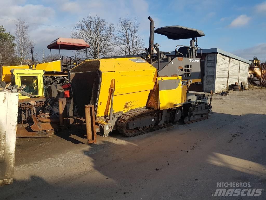 Volvo TITAN 2820 Strassenfertiger