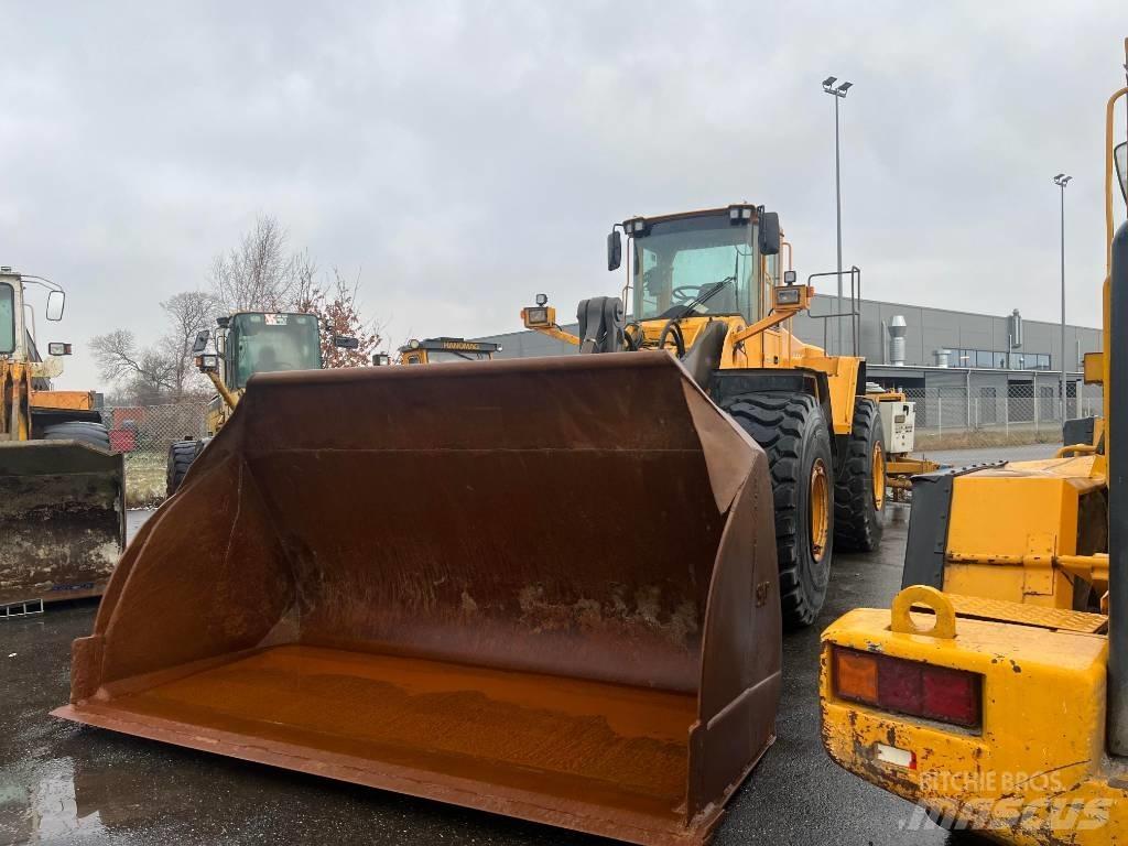 Volvo L 220 E Radlader
