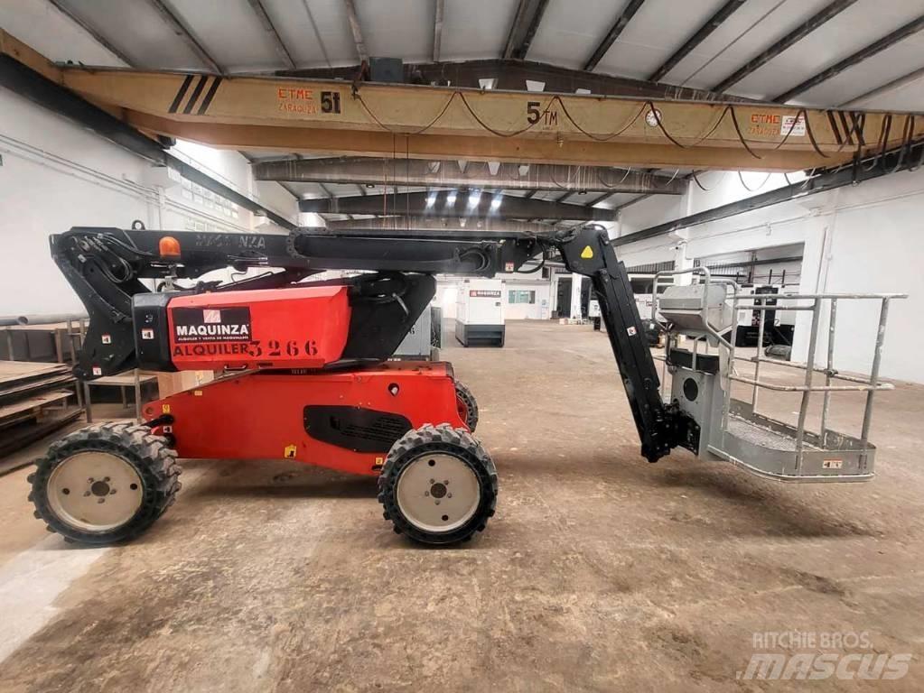 Manitou ManGo 12 Gelenkteleskoparbeitsbühnen