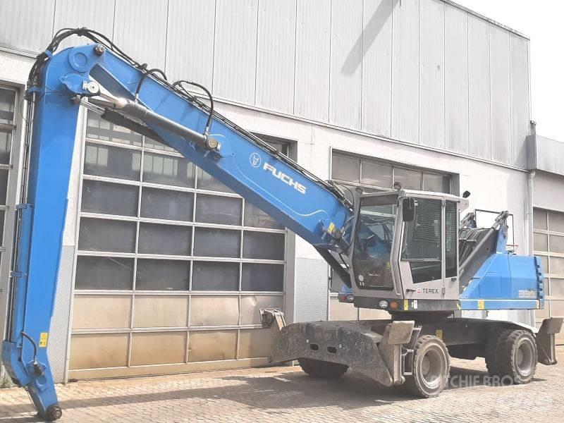 Fuchs MHL 335 E Materialumschlag