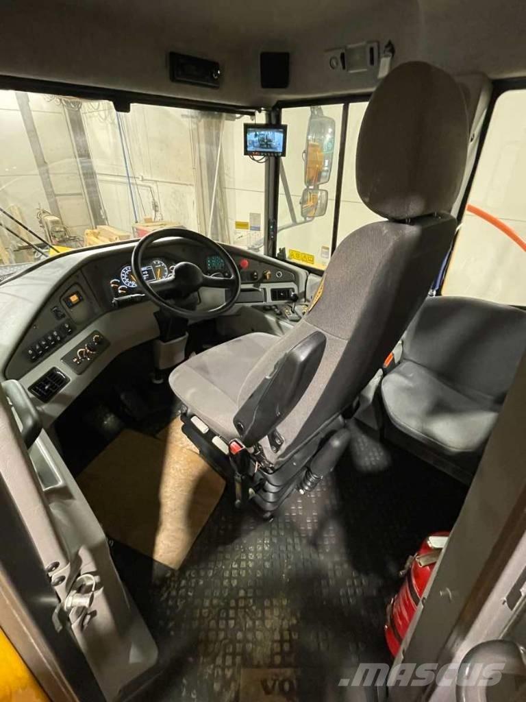 Volvo A30G Dumper - Knickgelenk
