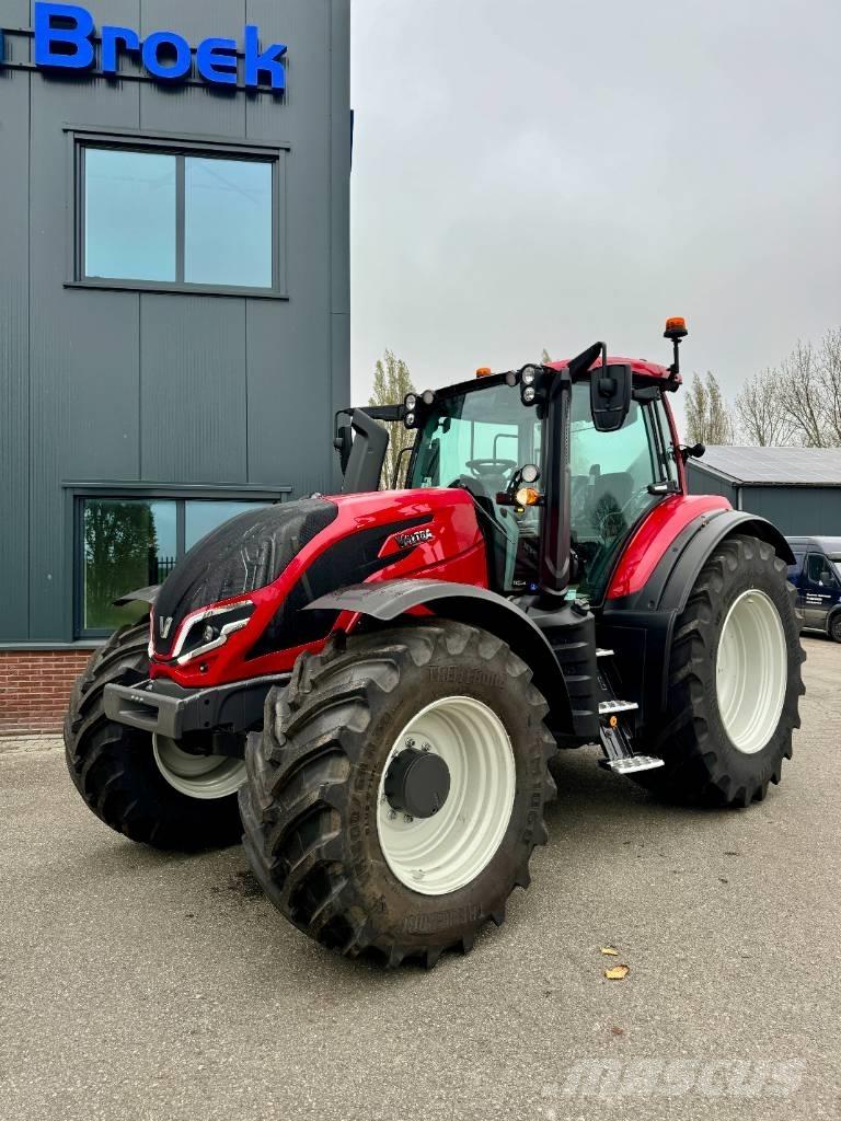 Valtra T 175 Direct Traktoren