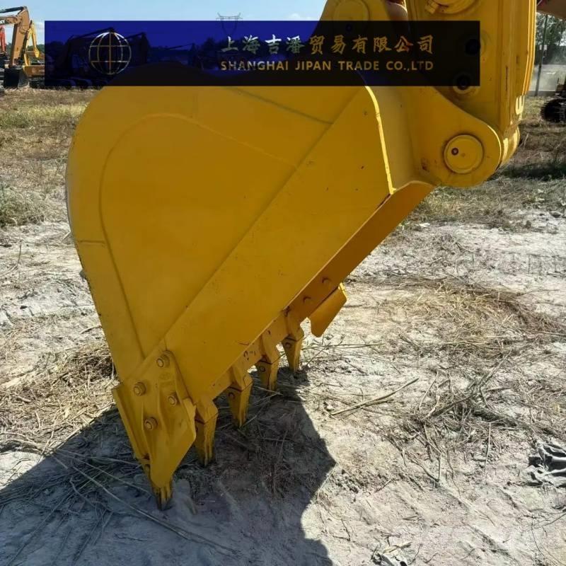 Komatsu PC 210 Raupenbagger