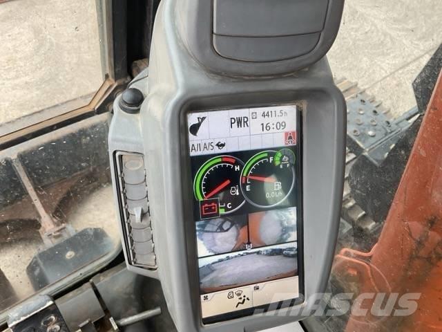 Hitachi ZX 135 US-6 Raupenbagger