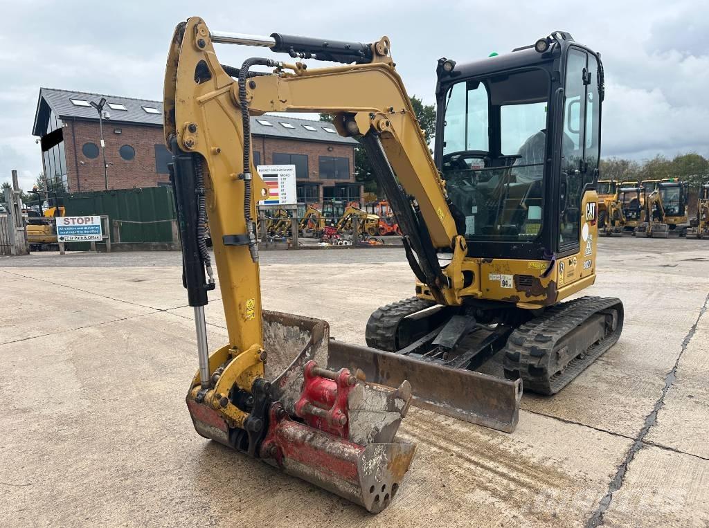 CAT 302.7 CR Minibagger < 7t