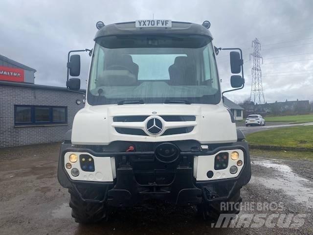 Mercedes-Benz UNIMOG Kipper