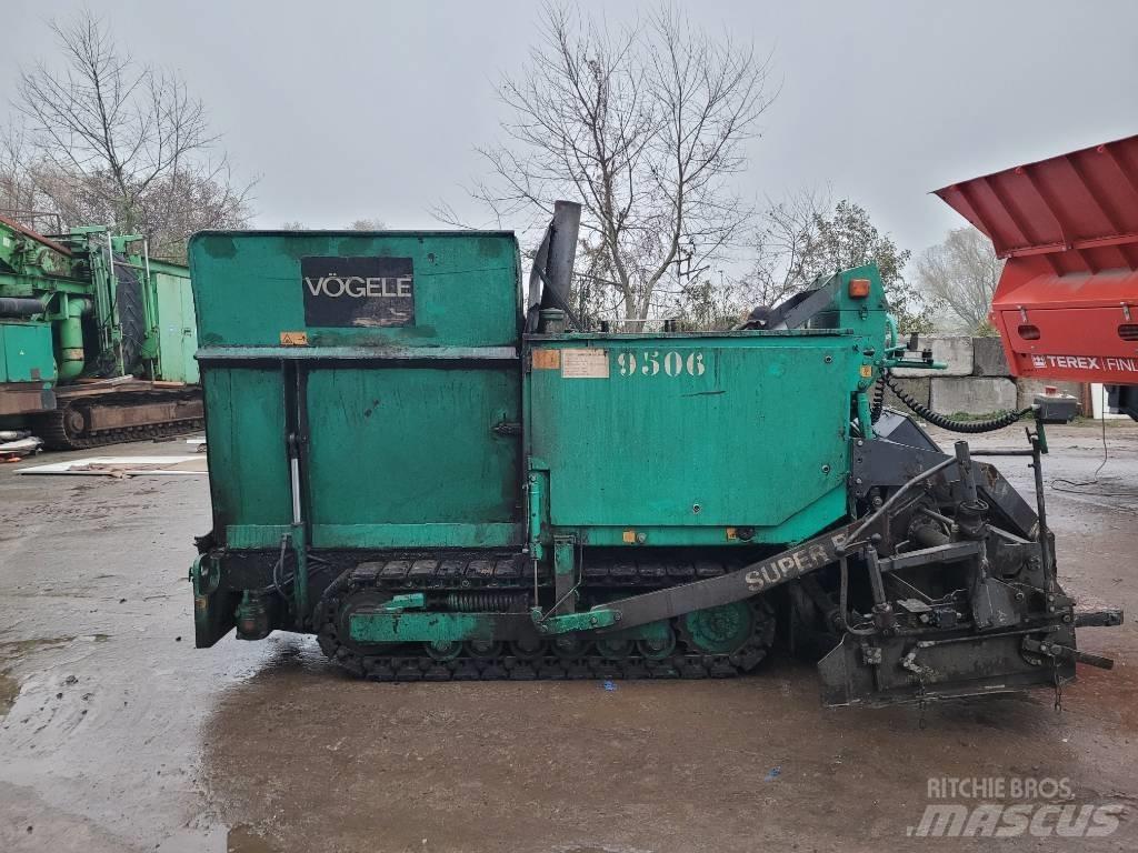 Vögele SUPERBOY 6-90 Strassenfertiger