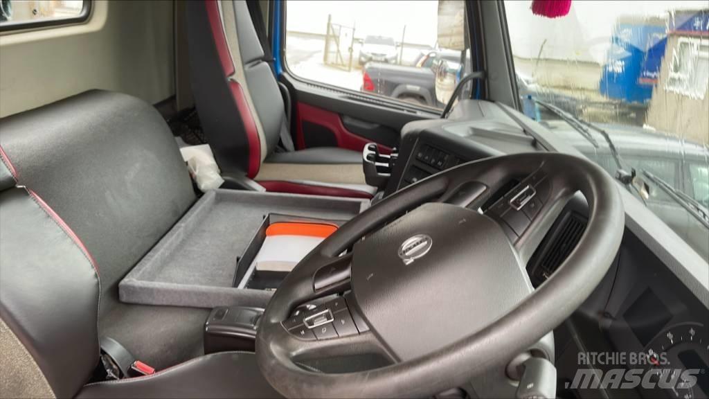 Volvo FM 420 Kofferaufbau