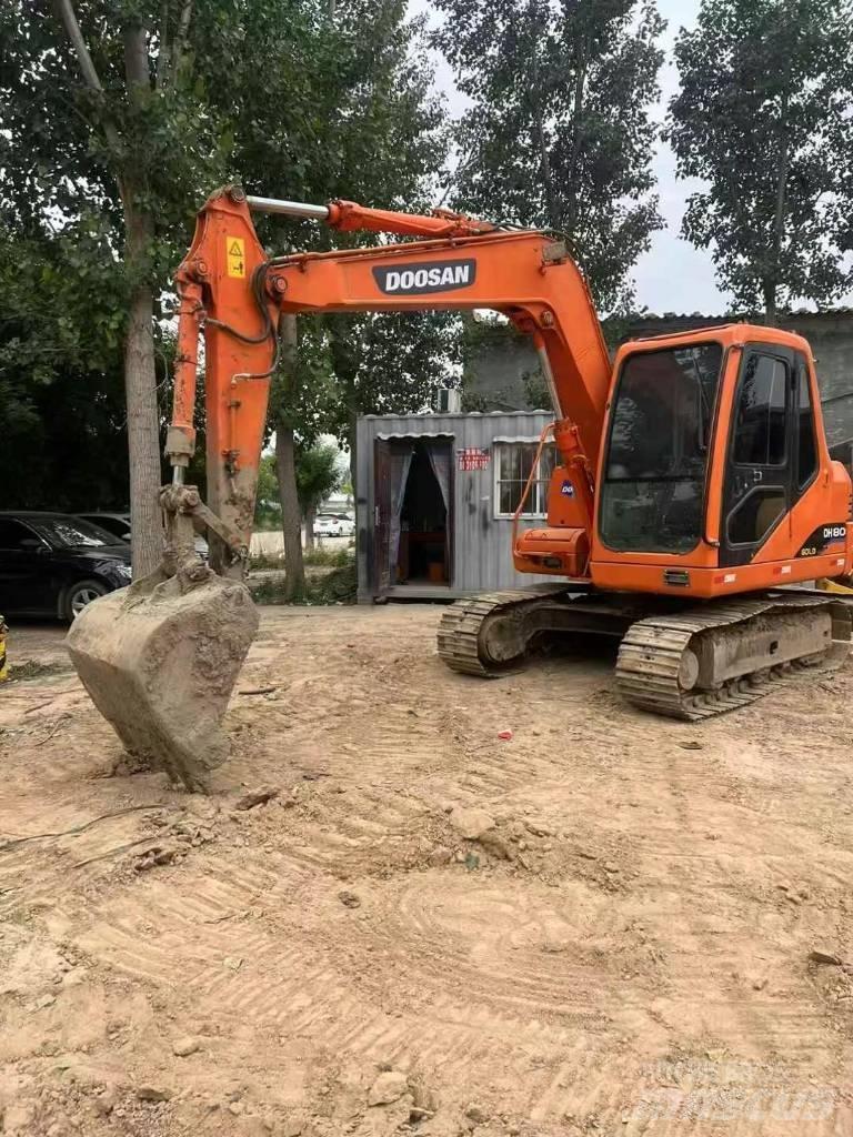 Doosan DH 80 G Raupenbagger