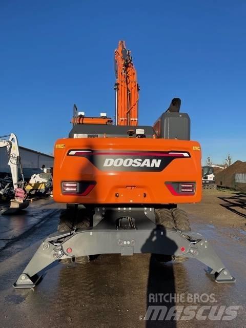 Doosan DX210W-7 Mobilbagger